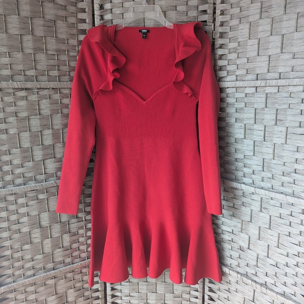 Express Mini Dress Red Ruffle Sweetheart Neck Body Contour‎ Knit Long Sleeve Med